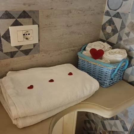 Cieli Di Dante كونفيرسانو