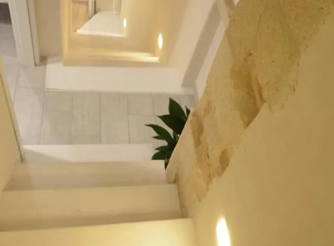 بيت ضيافة Cieli Di Dante كونفيرسانو