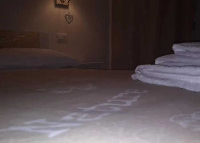 Cieli Di Dante بيت ضيافة كونفيرسانو